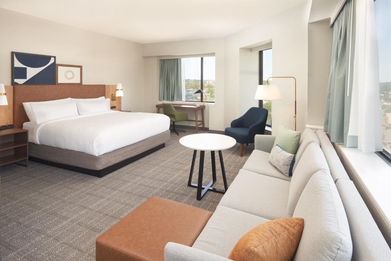 Staybridge Suites Wilmington Downtown By Ihg Экстерьер фото